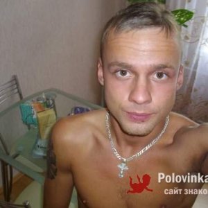 Денис павлов, 36 лет